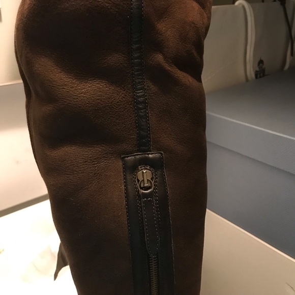 UGG Collection BOOTS - Picture 6 of 7